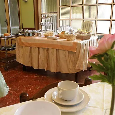 Giardino Hotel Lido di Camaiore