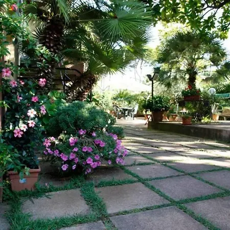 Giardino 3*